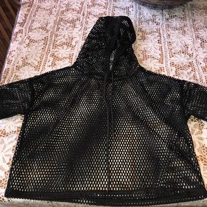 Black Crop mesh shirt